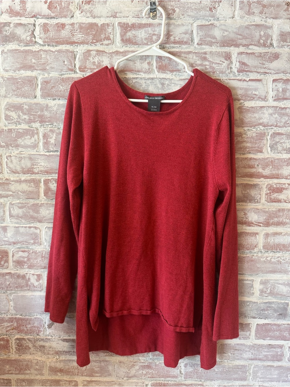 Chelsea & Theodore Burnt Red Crewneck Long-Sleeve Sweater
